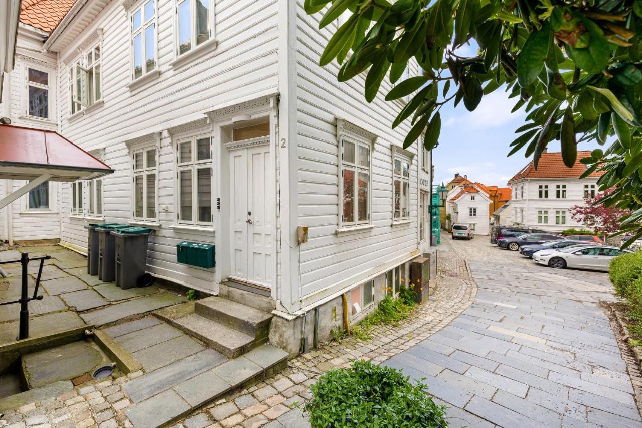 Modern Penthouse With A View - Behind Bryggen Apartment Bergen Exterior photo